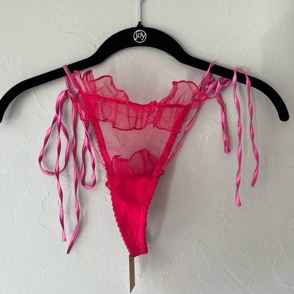SKIMS EMBROIDERED TULLE TIE BRALETTE AND THONG SET IN PUNCH S - Picture 7 of 11